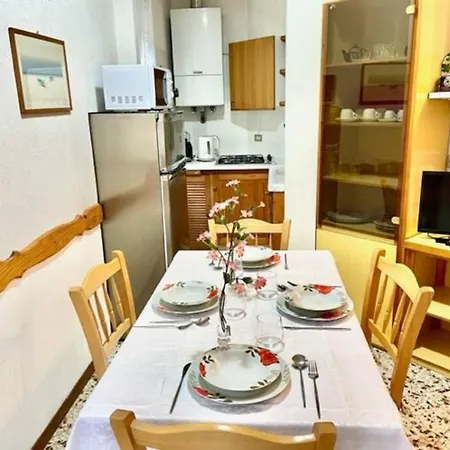 Sea At 400mt - Station - Wi-fi Appartement *